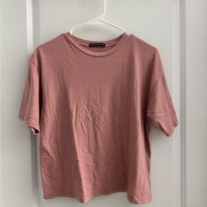 Brandy Melville Salmon Short Sleeve Tee